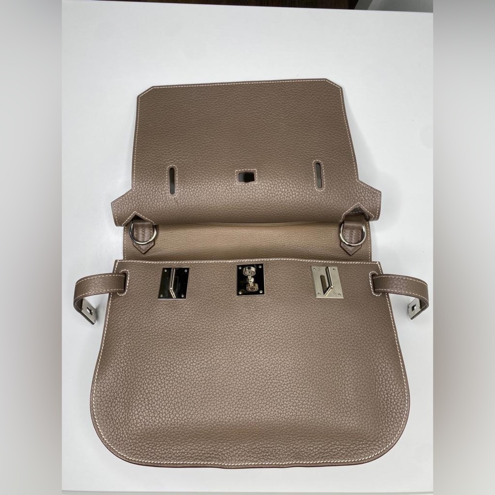 Hermès Jypsière 34 – Étoupe Clemence, Palladium Hardware – Crossbody Messenger - Picture 4 of 9